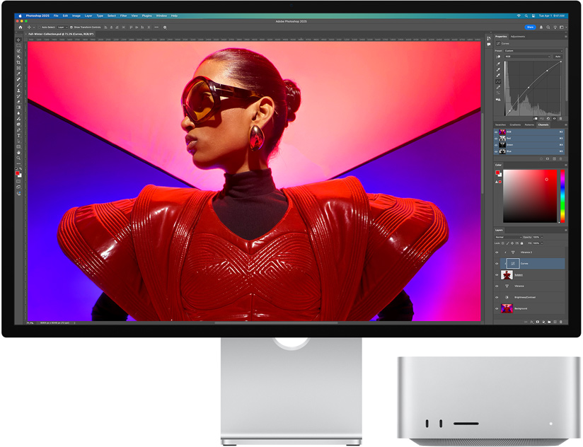 Studio Display i Mac Studio prikazani zajedno kako izvode Adobe Photoshop
