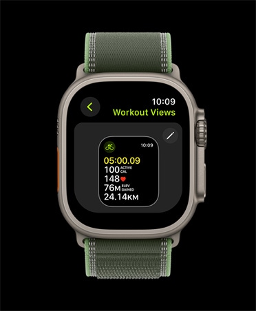 Apple Watch Ultra 3, titánový kryt, prírodná farba, obrazovka úpravy tréningu, trailová slučka, zelená/neónová farba