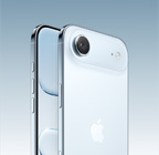 iPhone Air, màu xanh da trời, vỏ ngoài mặt sau có góc cạnh, hệ thống camera Fusion Main ở phần nhô lên phía trên cùng, nút Điều Khiển Camera, vỏ ngoài mặt bên phía trước, thiết kế màn hình toàn phần, nút tác vụ và nút âm lượng